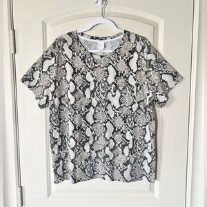H&M Snakeskin Print Pocket Tee XL | Neutral Python Pattern Cotton T-Shirt